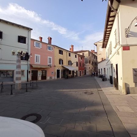 Apartma Ana Koper Bagian luar foto